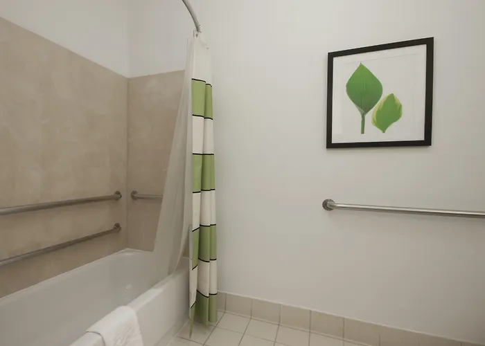 Wingate By Wyndham 3*