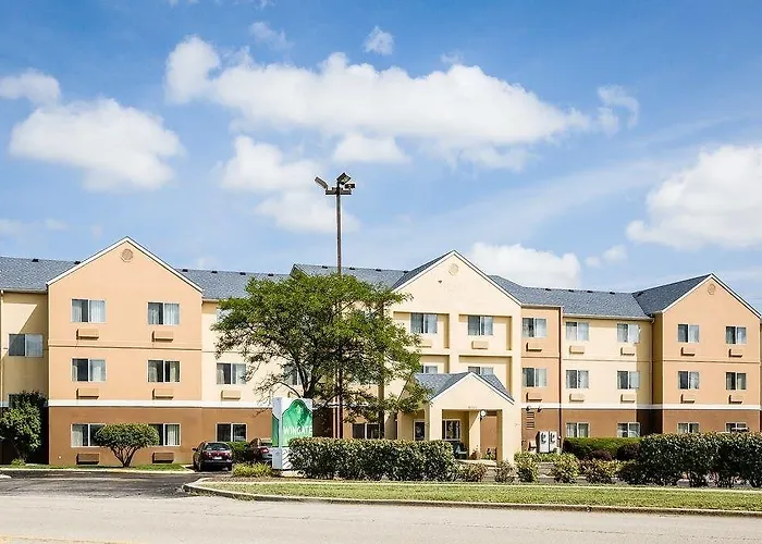 Wingate By Wyndham Hotel